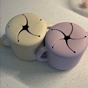 Mushie Silicone Snack Cups set of two